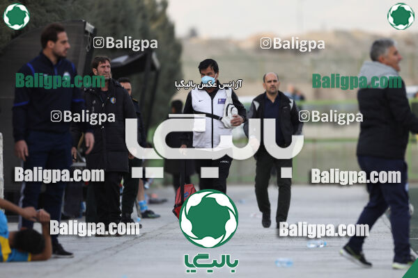توانا 2–0 استقلال