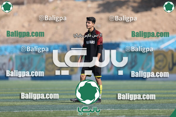 عقاب ۳ - ۱ پدیده غرب پویان