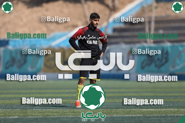 عقاب ۳ - ۱ پدیده غرب پویان