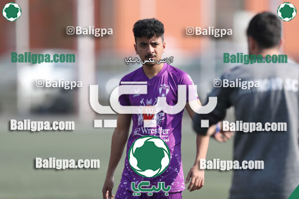 پرسپولیس 1–1 هوادار