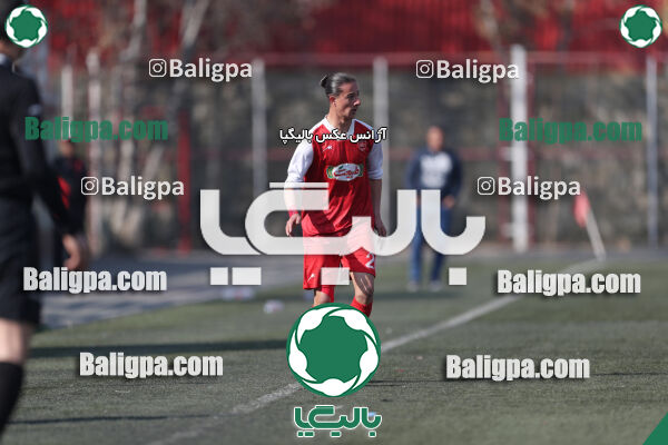 پرسپولیس 1–1 هوادار