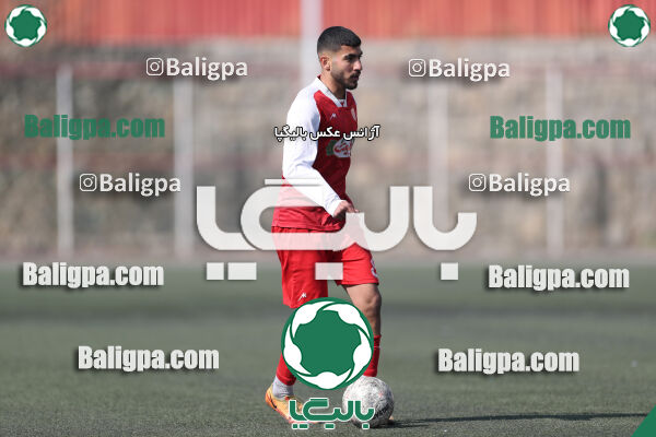 پرسپولیس 1–1 هوادار
