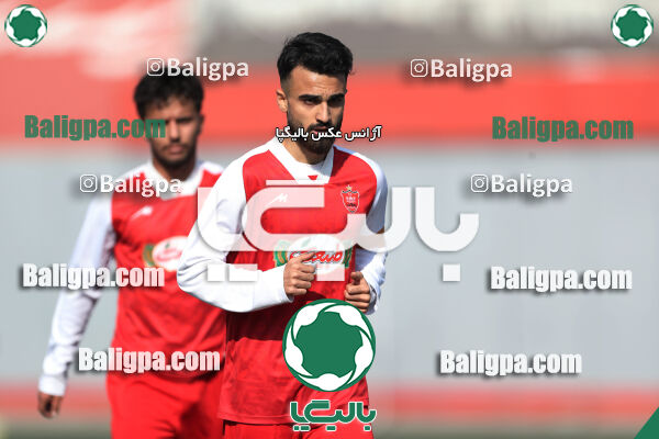 پرسپولیس 1–1 هوادار