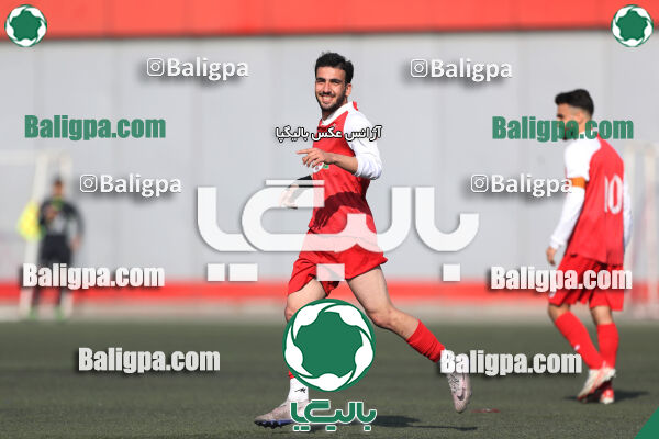 پرسپولیس 1–1 هوادار