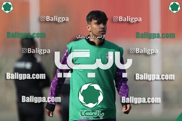 پرسپولیس 1–1 هوادار