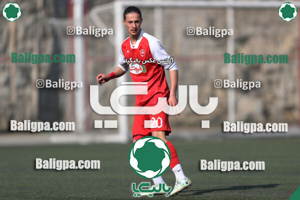 پرسپولیس 1–1 هوادار