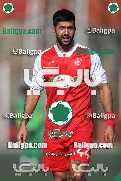 پرسپولیس 1–1 هوادار