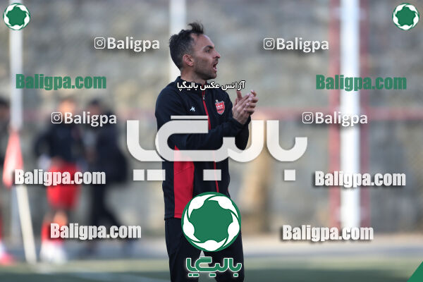 پرسپولیس 1–1 هوادار