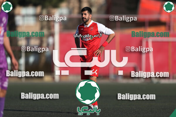 پرسپولیس 1–1 هوادار