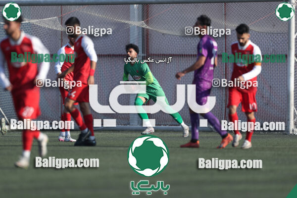 پرسپولیس 1–1 هوادار