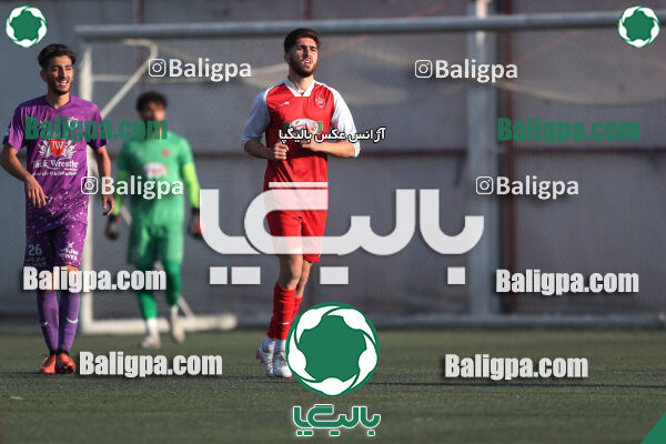 پرسپولیس 1–1 هوادار