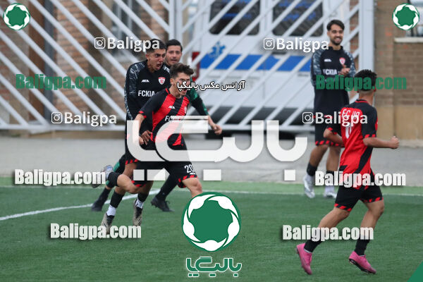 پیکان 1–3 کیا