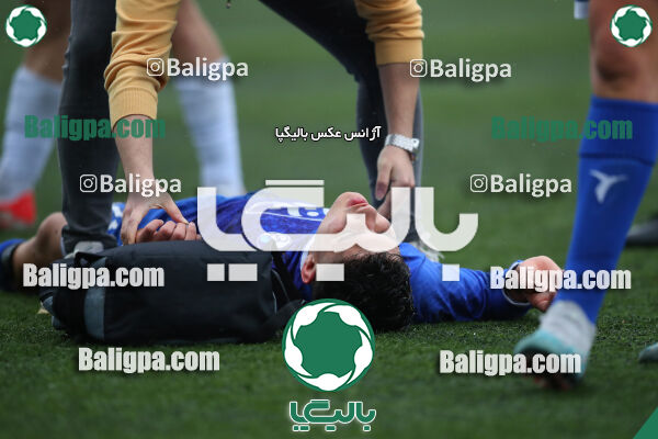 استقلال 0–0 پیکان