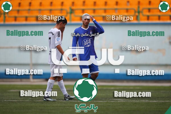 استقلال 0–0 پیکان