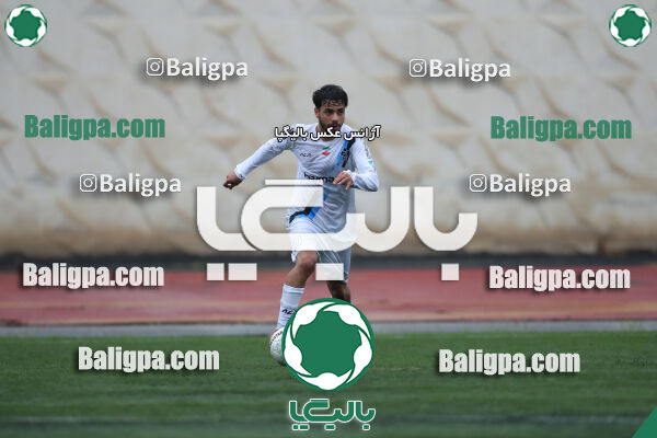 استقلال 0–0 پیکان