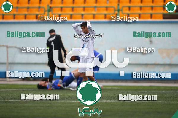 استقلال 0–0 پیکان