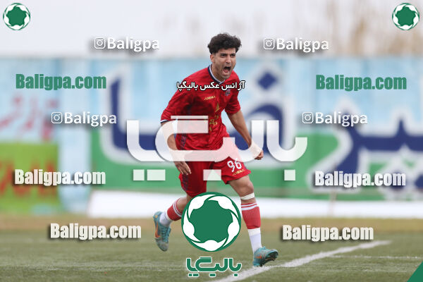 نساجی مازندران ۵ - ۰ بعثت کرمانشاه