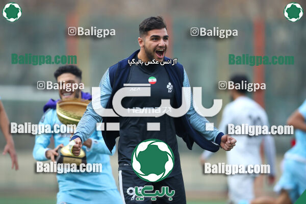 دژ ۳۴ 2–6 پیکان