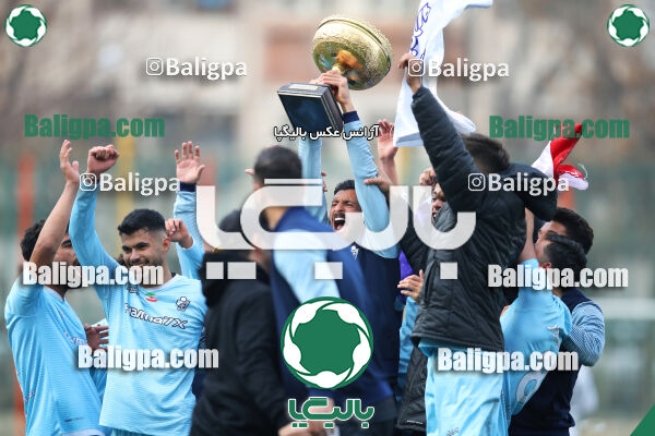 دژ ۳۴ 2–6 پیکان