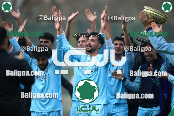 دژ ۳۴ 2–6 پیکان