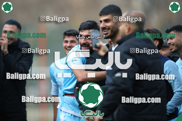دژ ۳۴ 2–6 پیکان