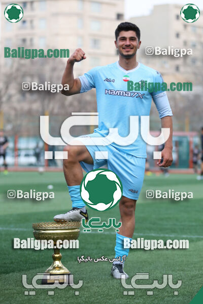 دژ ۳۴ 2–6 پیکان