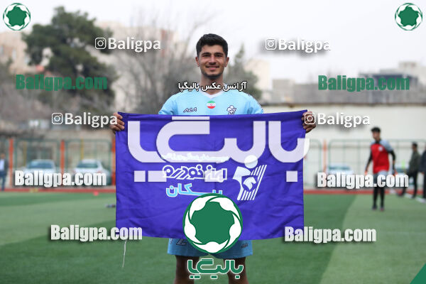 دژ ۳۴ 2–6 پیکان