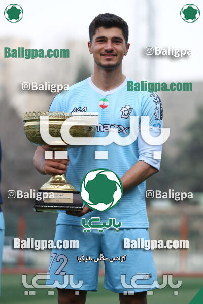 دژ ۳۴ 2–6 پیکان