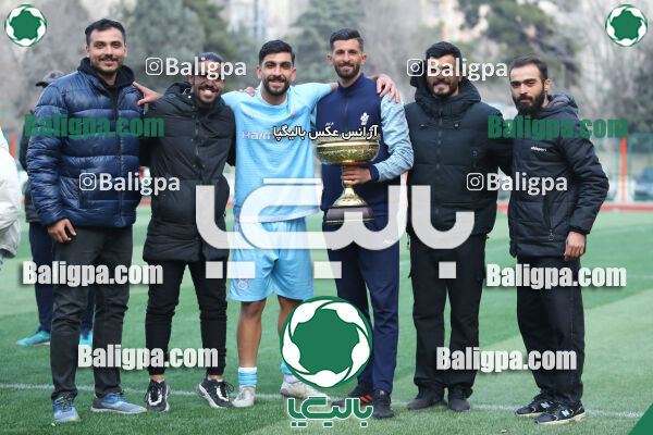 دژ ۳۴ 2–6 پیکان