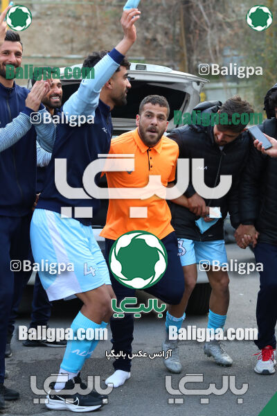 دژ ۳۴ 2–6 پیکان