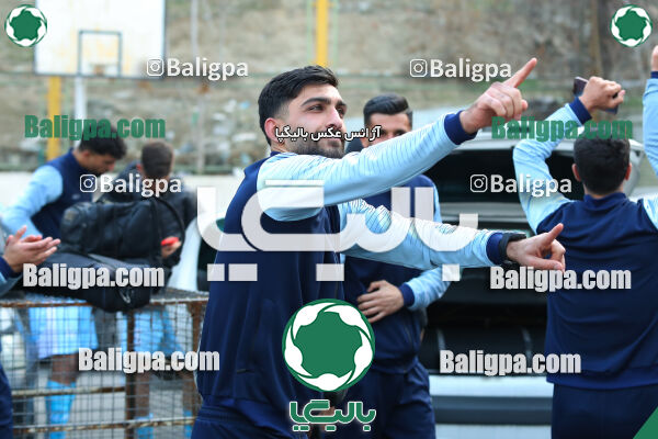 دژ ۳۴ 2–6 پیکان