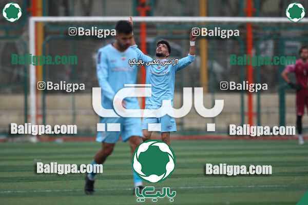 دژ ۳۴ 2–6 پیکان