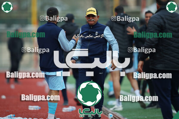 دژ ۳۴ 2–6 پیکان