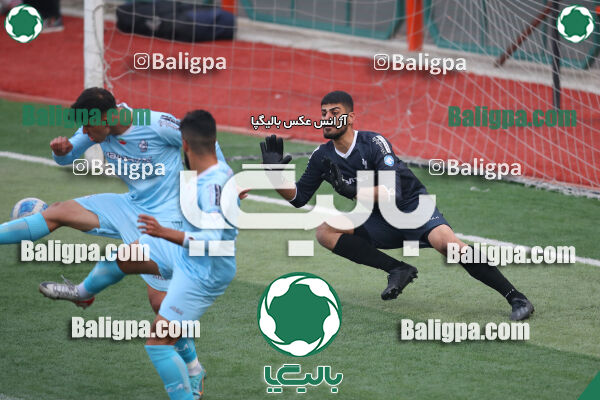 دژ ۳۴ 2–6 پیکان