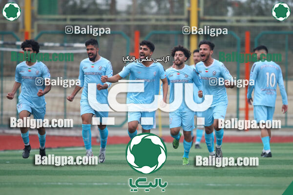 دژ ۳۴ 2–6 پیکان