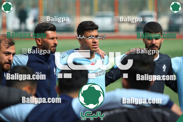 دژ ۳۴ 2–6 پیکان