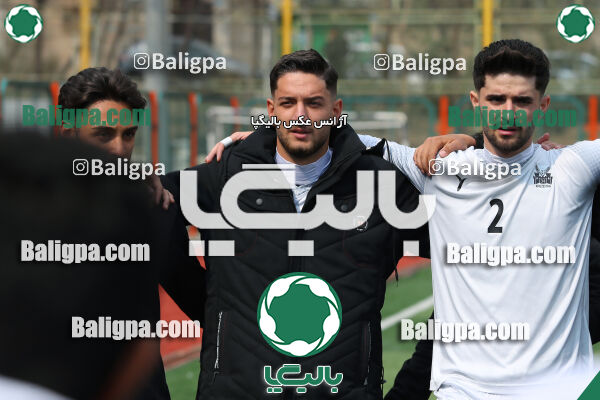 دژ ۳۴ 2–6 پیکان