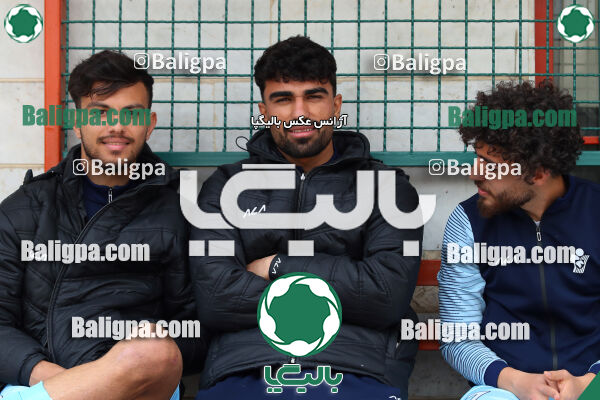 دژ ۳۴ 2–6 پیکان