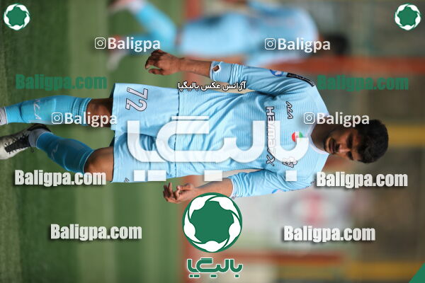 دژ ۳۴ 2–6 پیکان