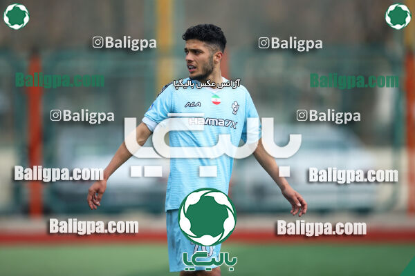 دژ ۳۴ 2–6 پیکان