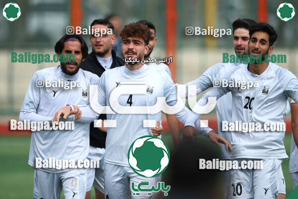 دژ ۳۴ 2–6 پیکان
