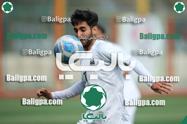 دژ ۳۴ 2–6 پیکان
