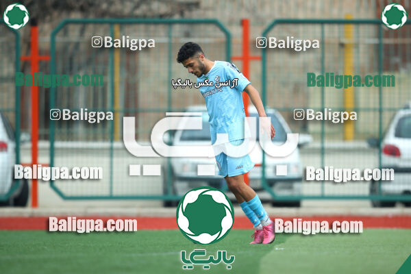 دژ ۳۴ 2–6 پیکان