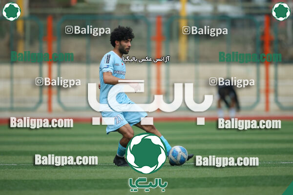 دژ ۳۴ 2–6 پیکان