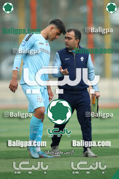 دژ ۳۴ 2–6 پیکان