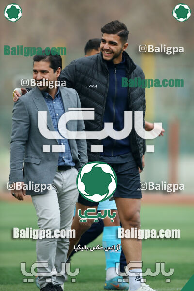 دژ ۳۴ 2–6 پیکان