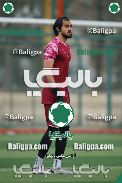 دژ ۳۴ 2–6 پیکان
