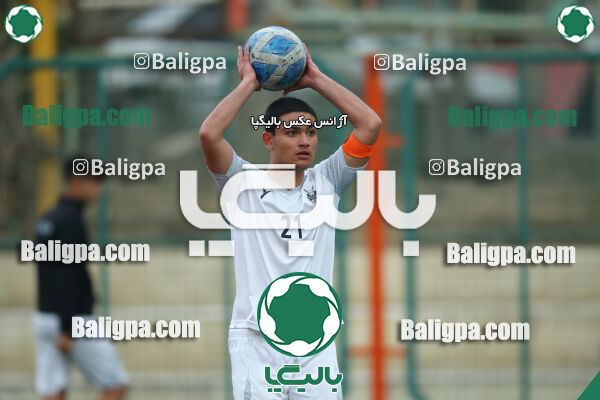 دژ ۳۴ 2–6 پیکان