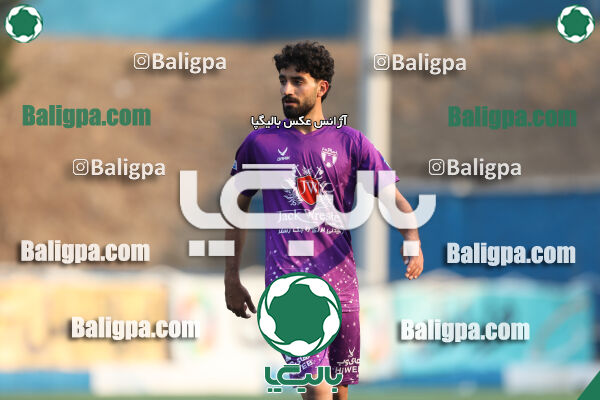 هوادار 0–1 مقاومت
