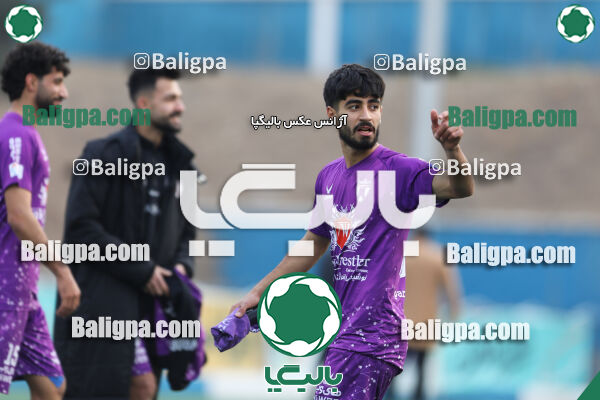 هوادار 0–1 مقاومت